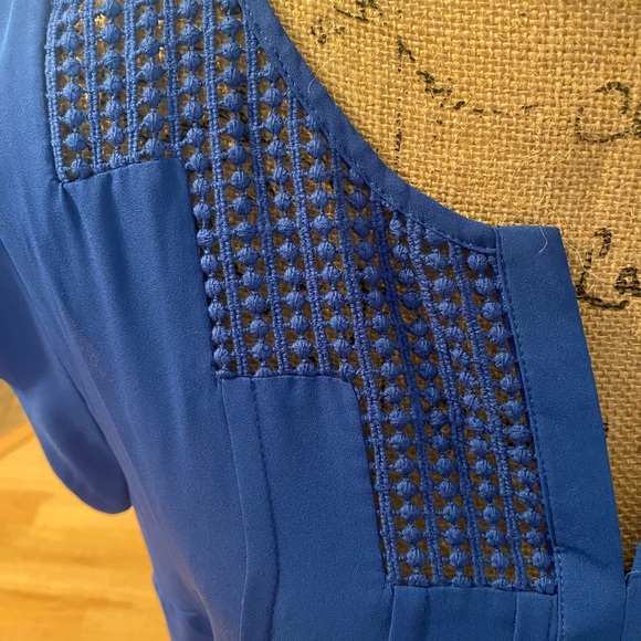 Daniel Rainn Short sleeve Blouse. Size XL. Royal Blue. - Picture 3 of 5